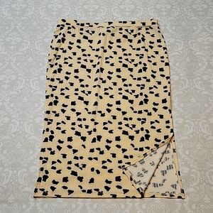 Cream and Black Midi Skirt with Slide Slits